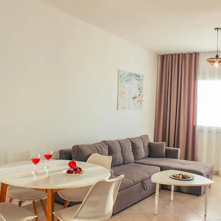 Appartamento Plazh 682